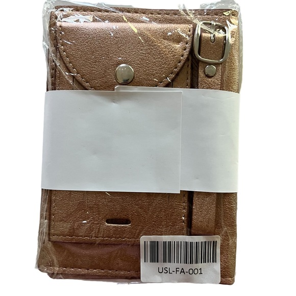 NWT Leather Passport Cover & Luggage Tag Set - Picture 3 of 3